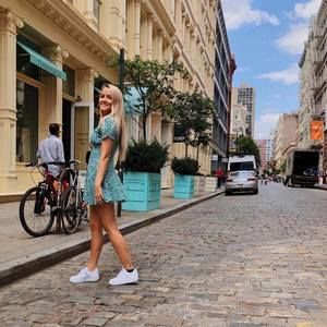 Meet your Posher, Nicole